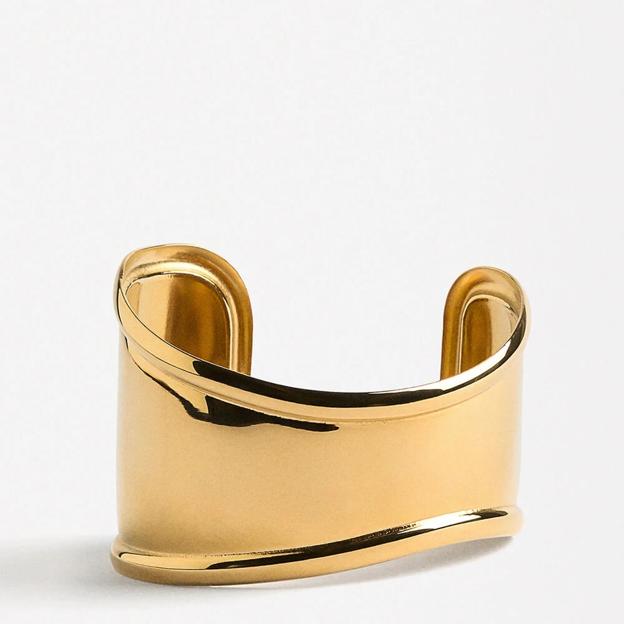 Brazalete en dorado de Parfois.