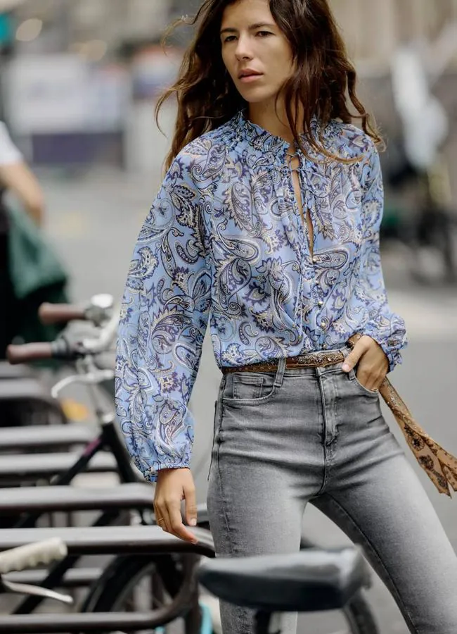 Blusa boho con estampado de cachemira