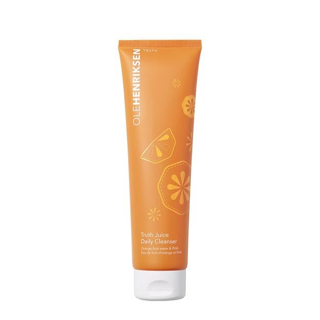 Limpiador facial Truth Juice Daily Cleanser de Olehenriksen.