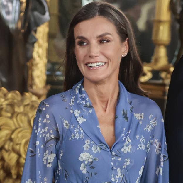 Los mejores looks de la reina Letizia en el Día de la Hispanidad: de su ruptura con Felipe Varela al fallo de protocolo