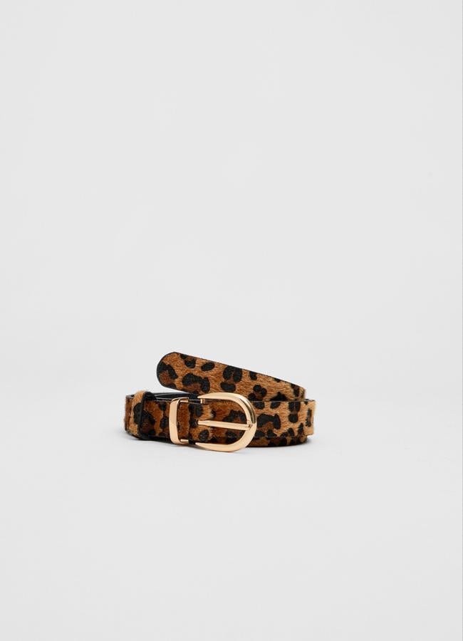 Cinturón estampado leopardo de Stradivarius (9,99€)