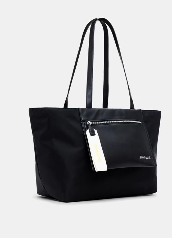 Bolso shopper en dos texturas de Desigual, 55,95 euros.
