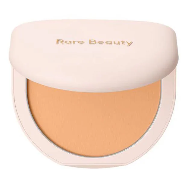 Tinted Pressed Powder de Rare Beauty. Precio: 34,99 euros