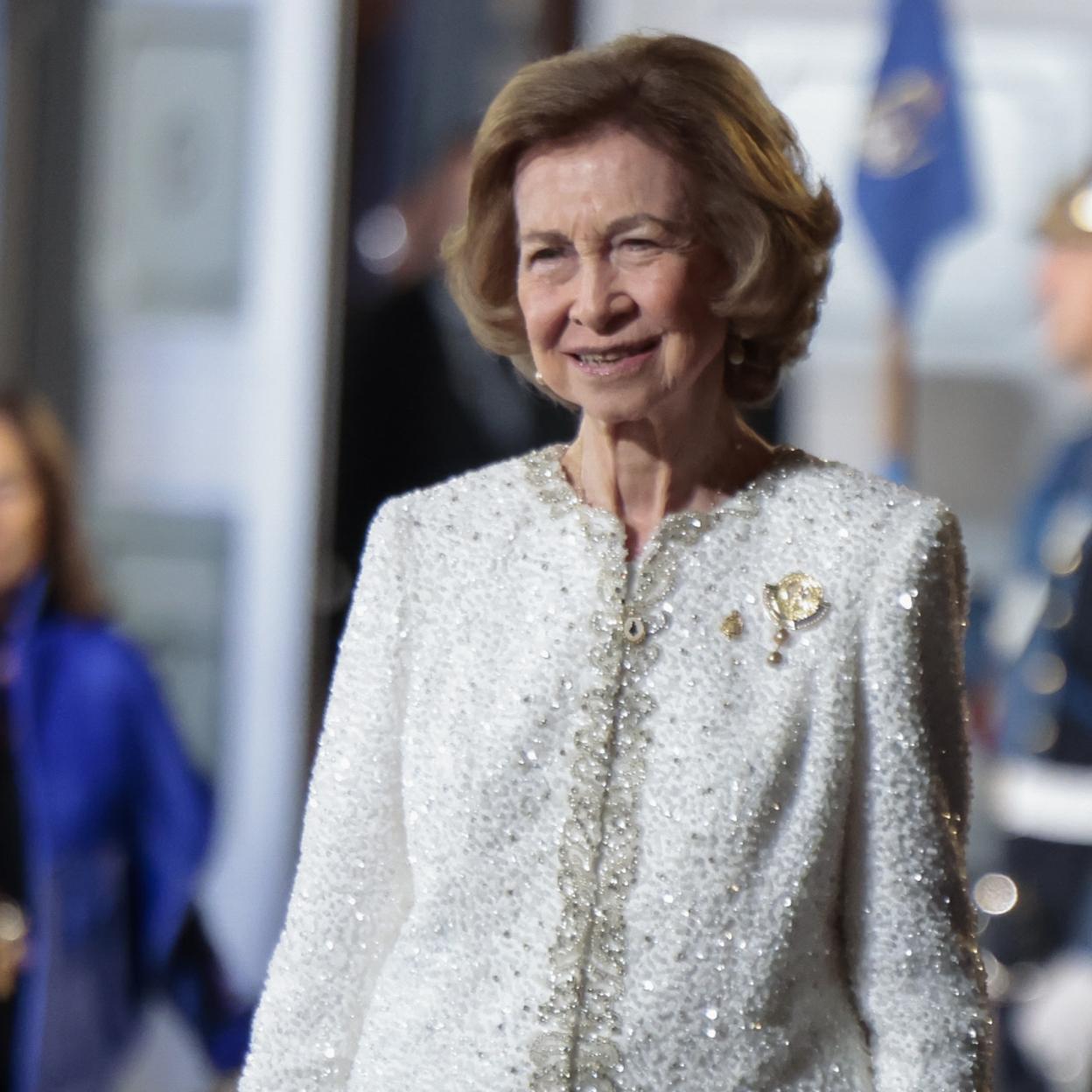 La reina Sofía mantiene la elegancia y perfección en todos sus looks. /GTRES.