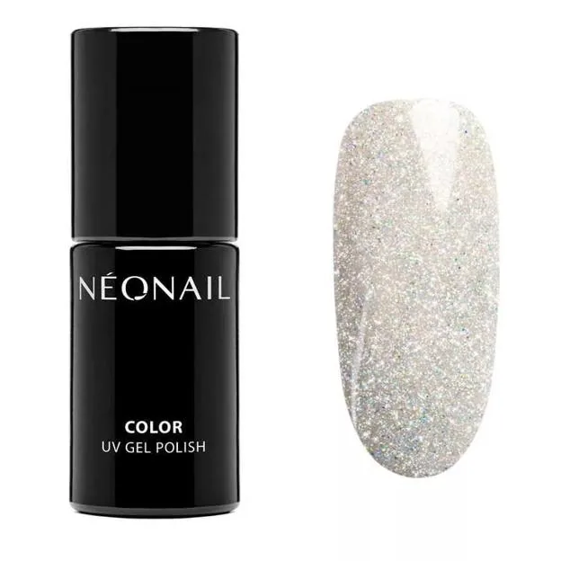 Esmalte metalizado Festival Dress de Neonail (6,59 euros).