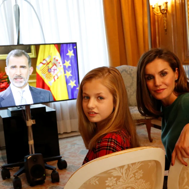 Así va a celebrar la reina Letizia la Navidad en Zarzuela: un menú de lujo y dos únicos invitados