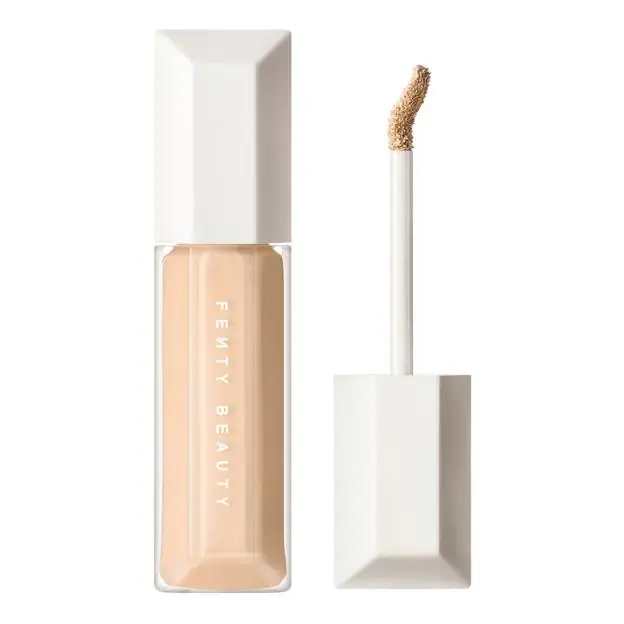 Corrector de ojeras hidratante de larga duración We're Even de Fenty Beauty.