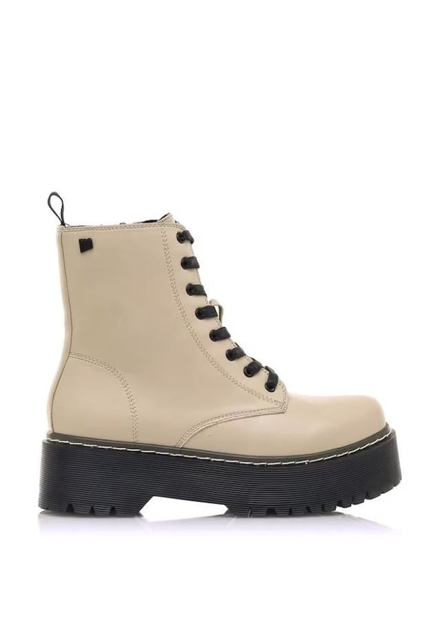 Botas camel de Mustang, 55,95 euros.