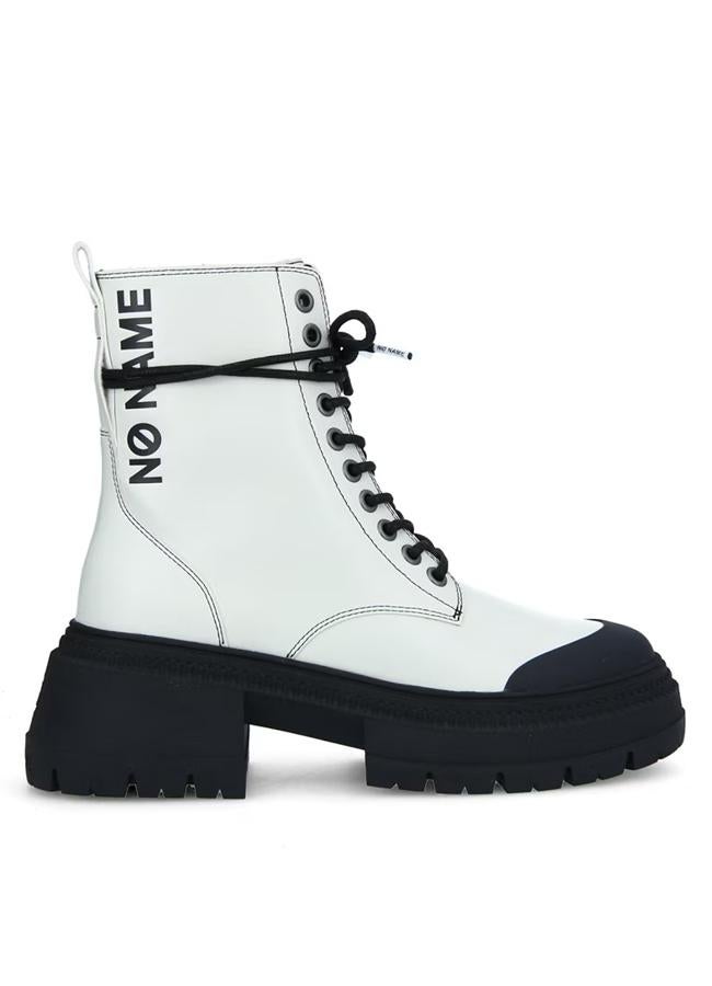 Botas blancas de No Name, 169 euros.