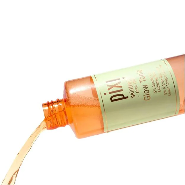 Glow Tonic de Pixi tiene una textura líquida.