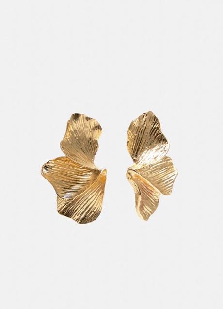 Pendientes dorados de Pull & Bear (6,99 euros)