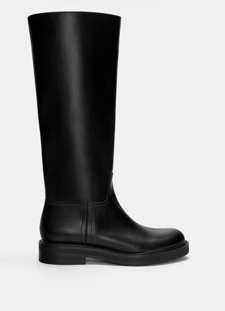 Botas altas de Pull & Bear (45,99 euros)