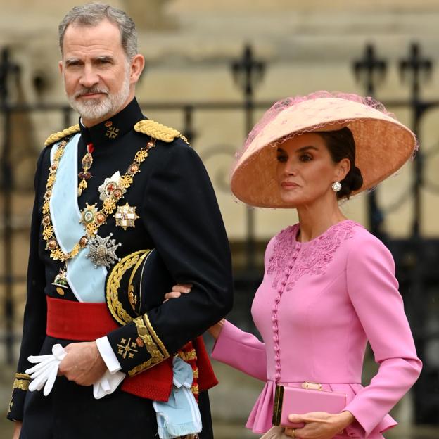 Los espectaculares sombreros de la reina Letizia: de las diademas de Cherubina al tocado de Balel con el que conquistó Londres