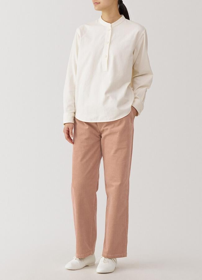 Pantalón recto de pana con mezcla de algodón (30,99€)/ MUJI