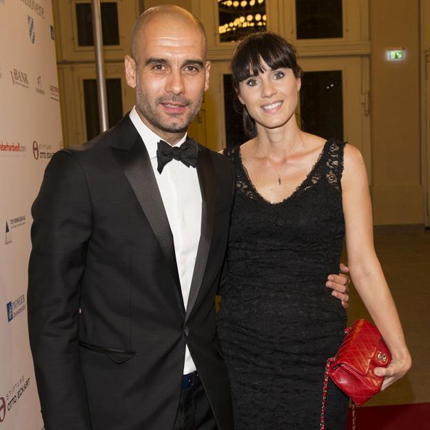 Pep Guardiola y Cristina Serra parecían una pareja feliz. 