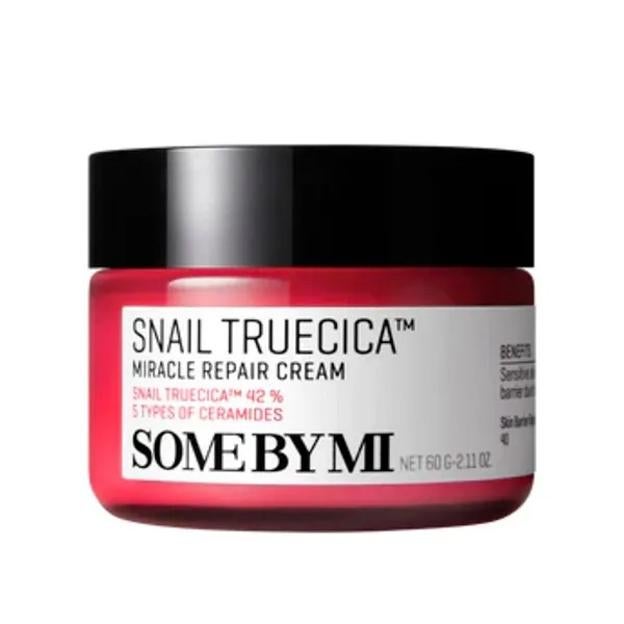 Some by mi Snail Miracle Repair Crema.