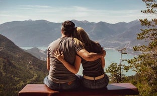 Parejas transaccionales, el modelo de relación que ha existido siempre y que poco tiene que ver con el amor