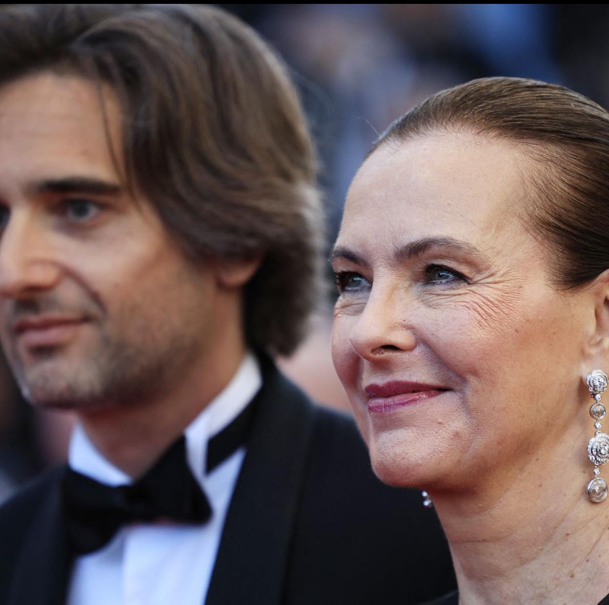 Carole Bouquet, con su hijo, el productor Dimitri Rassam./gtres