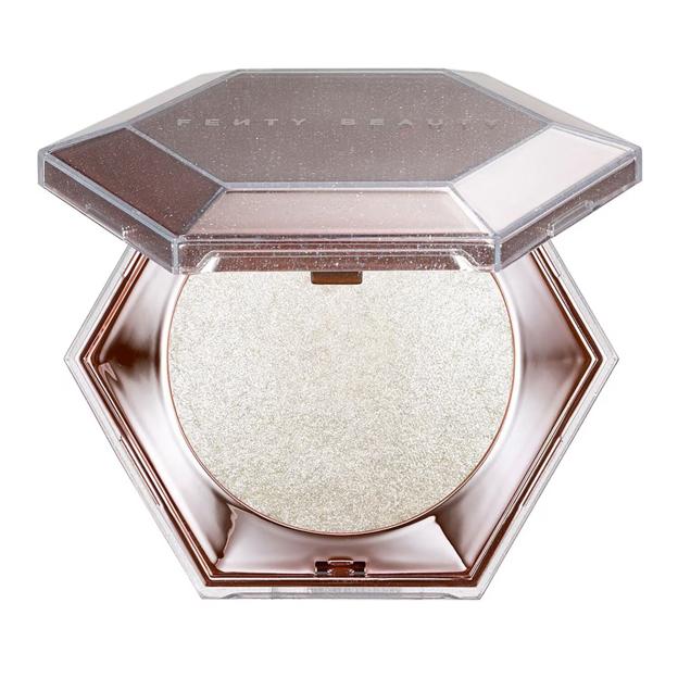 Diamond Bomb All-Over Diamond Veil de Fenty Beauty. Precio: 40,99 euros