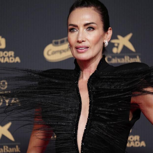 Nieves Álvarez en la alfombra roja de los Premios Goya 2025.