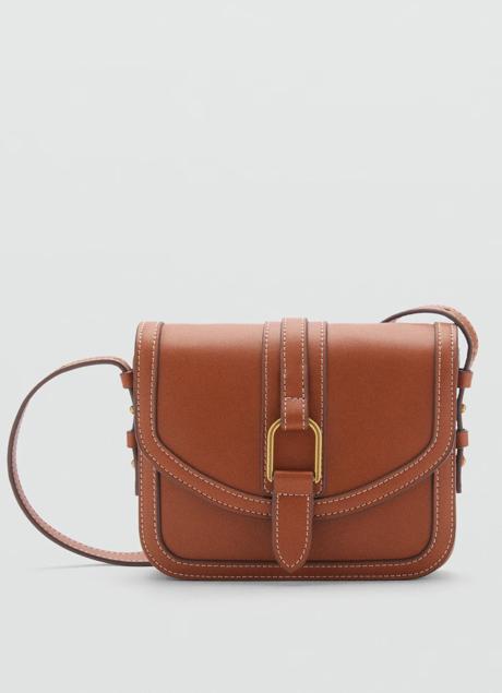 Bolso marrón de Mango (25,99 euros)