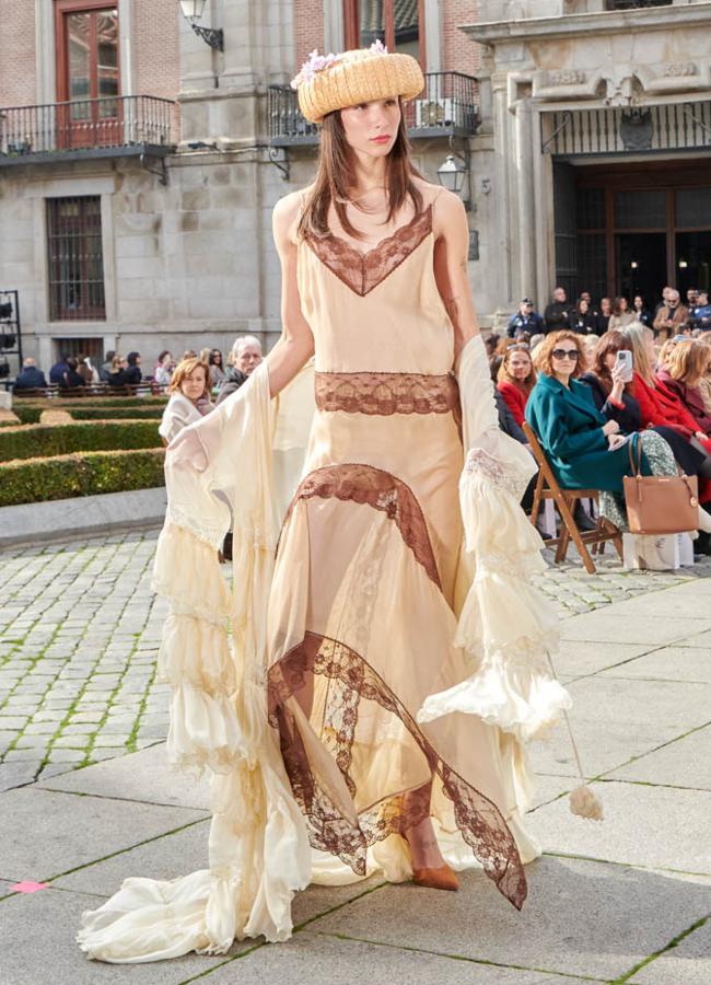 Look de Teté by Odette en el desfile inaugural de Madrid es Moda. Foto: Pablo Paniagua.