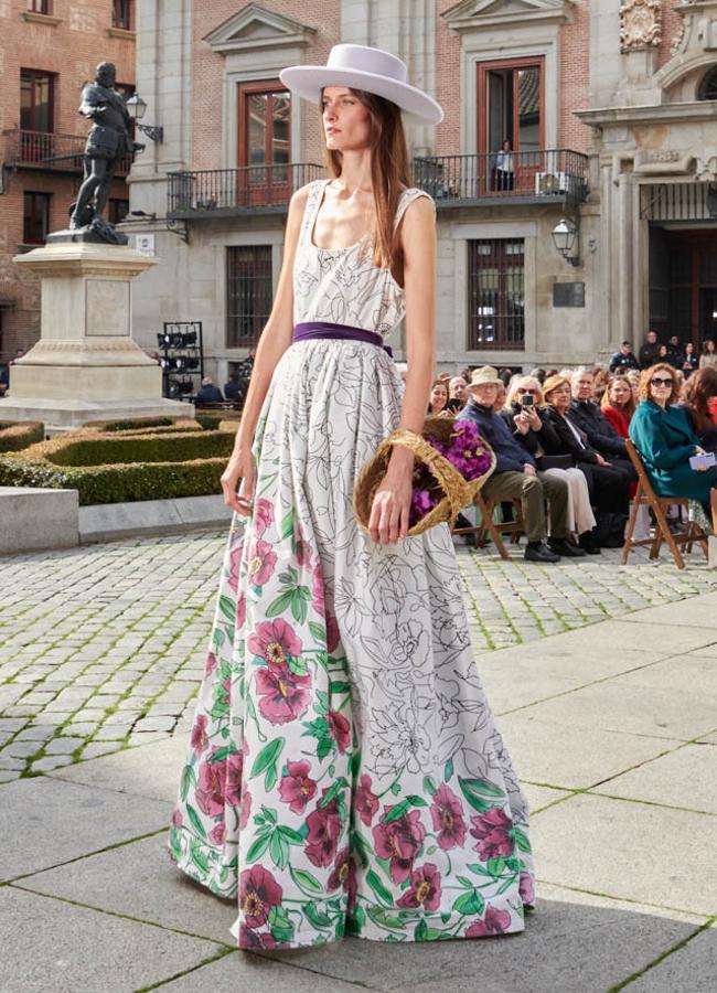 Look de Carmen Faralá en el desfile inaugural de Madrid es Moda. Foto: Pablo Paniagua.