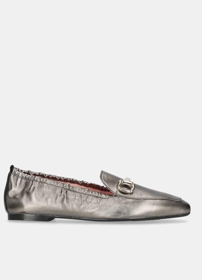 Mocasín metalizado de Pretty Ballerinas, 124,50 euros.