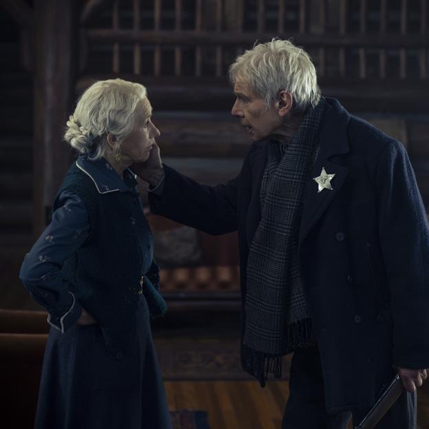 Helen Mirren y Harrison Ford como Cara y John Dutton en una imagen de la segunda temporada de 1923, el spinoff de Yellowstone.