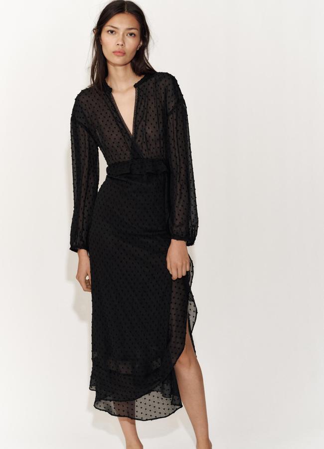 Vestido de lunares de Zara, 39,95 euros.