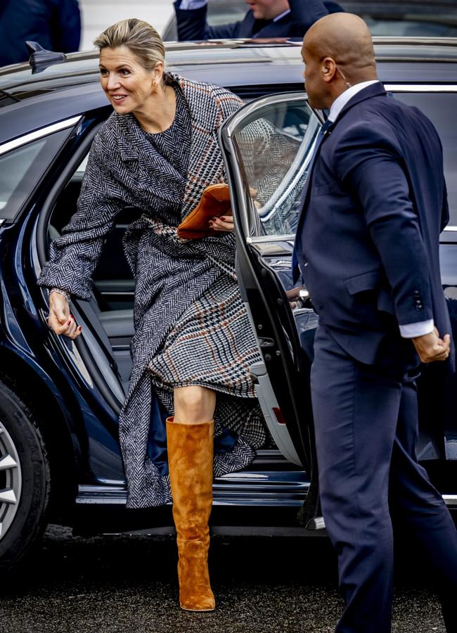 Máxima de Holanda con total look de Oscar de la Renta (GTRES)