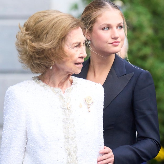 La venganza de la reina Sofía en la prensa francesa: la eligen mejor abuela royal porque «sigue siendo una roca para los Borbones»