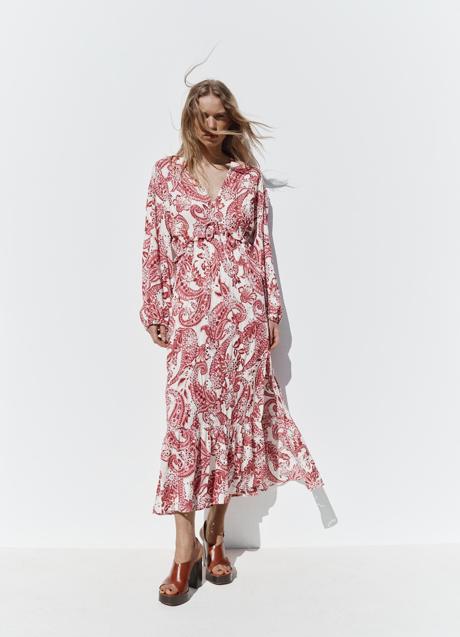 Vestido estampado de Zara (45,99 euros)