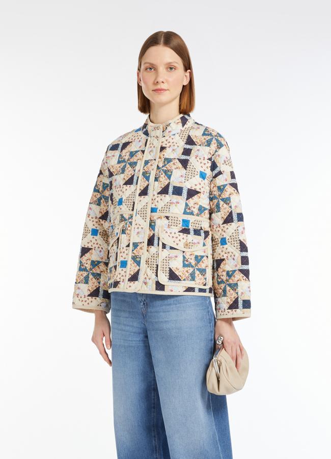 Chaqueta estampada y acolchada de Weekend Max Mara.