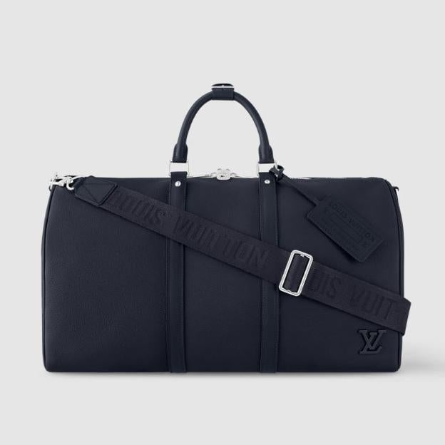 La bolsa Keepall 50 de Louis Vuitton cuesta 3.200 euros.