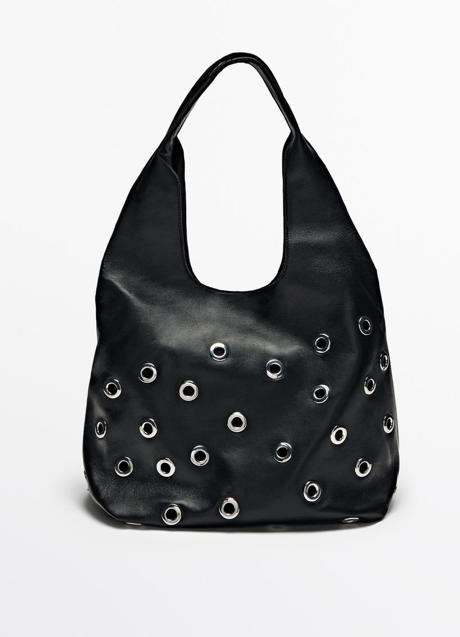 Bolso negro de Massimo Dutti (299 euros)