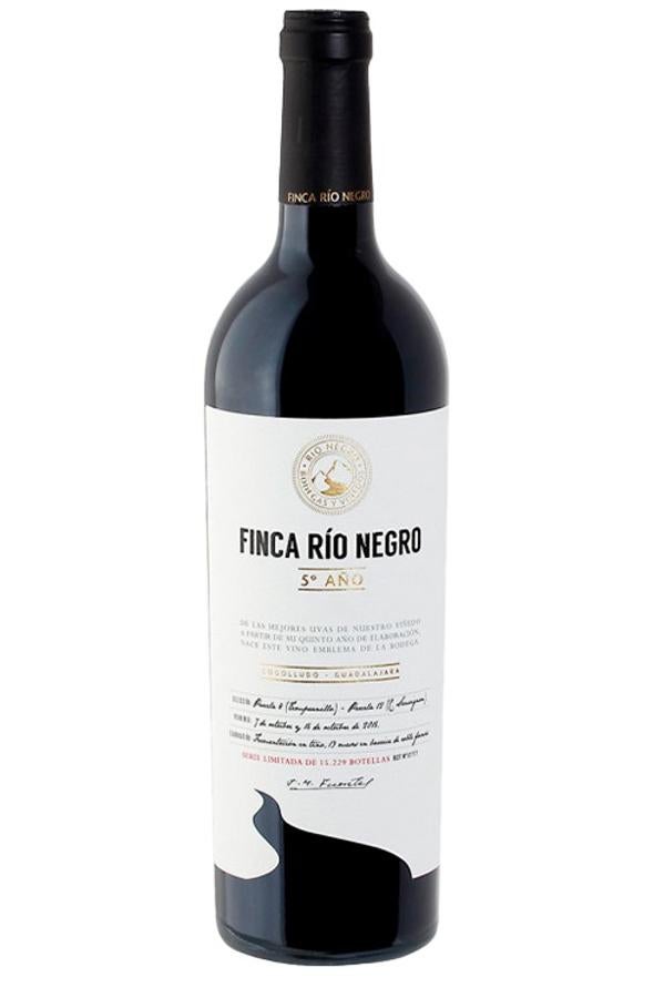 Botella de Finca Río Negro 5º año, el regalo perfecto para los padres más pacientes. /DR