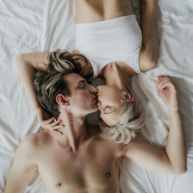 Guía completa para entender cómo funciona la libido femenina: qué es y cómo elevar al máximo el deseo sexual